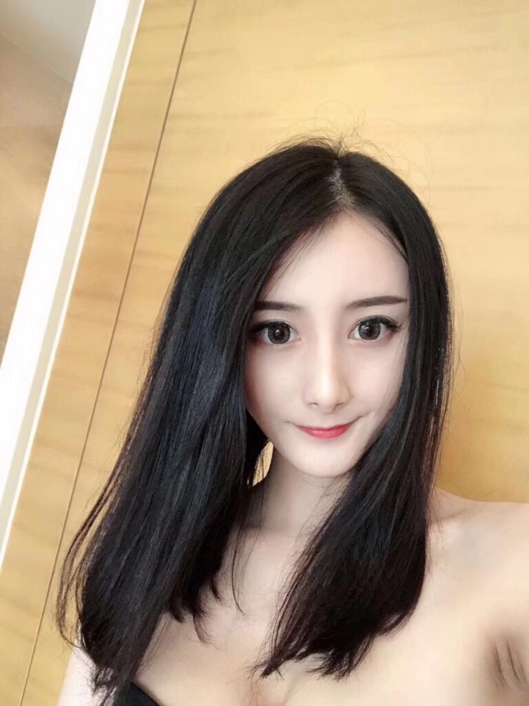 杭州? 人 翻版杨幂相关配图