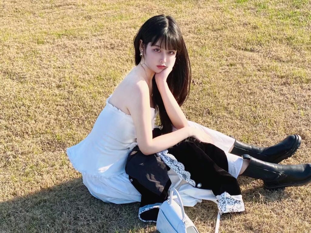 上海外围 哥特风美少女相关配图
