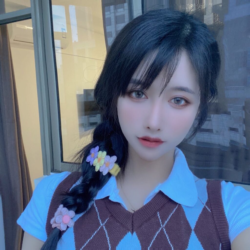 上海外围 哥特风美少女相关配图