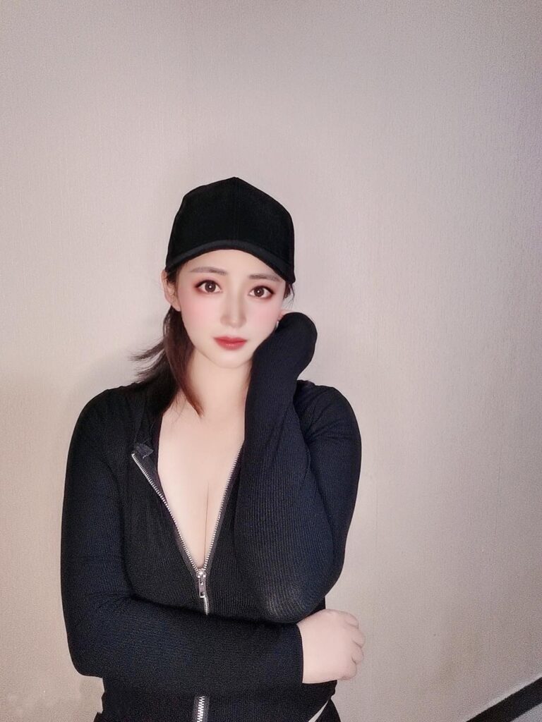 广州外围 气质白领小洁