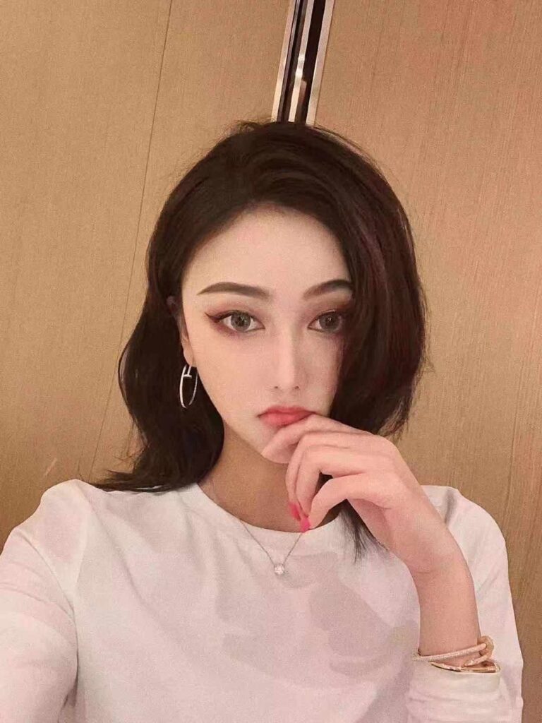 黄埔 伊伊相关配图