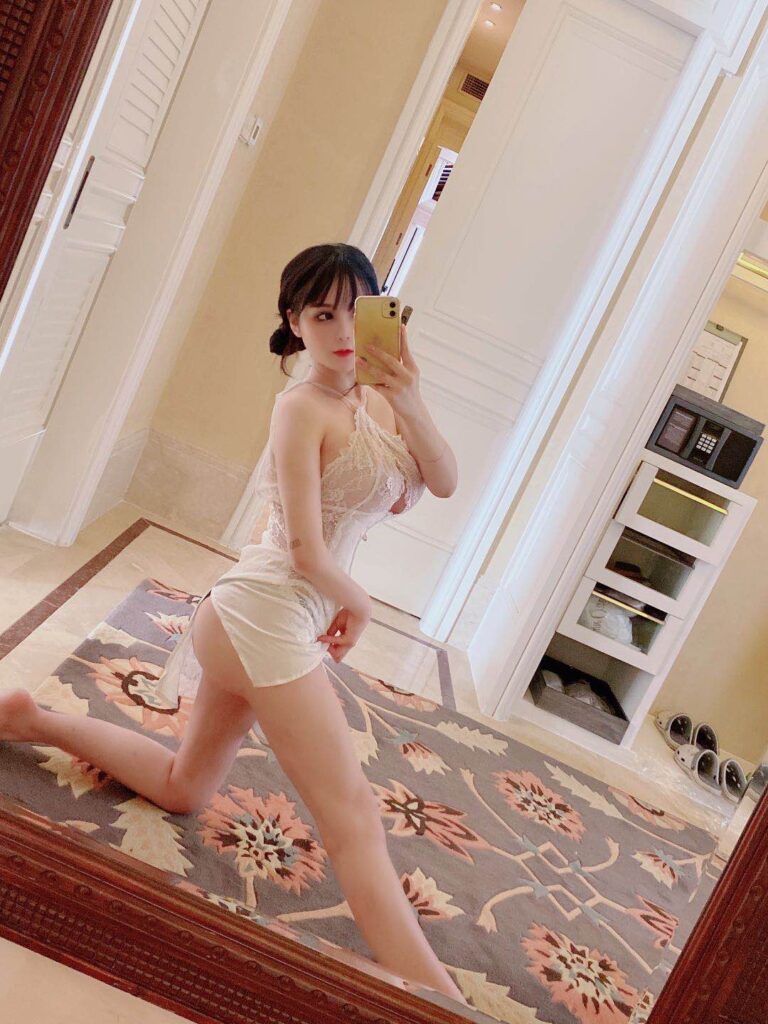 上海 168大胸coser相关配图