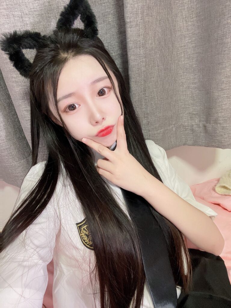 上海顶级jk小萝莉相关配图