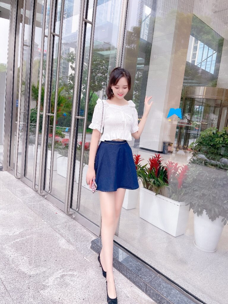 长沙外围纯纯小女友相关配图