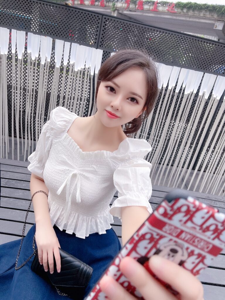 长沙外围纯纯小女友相关配图