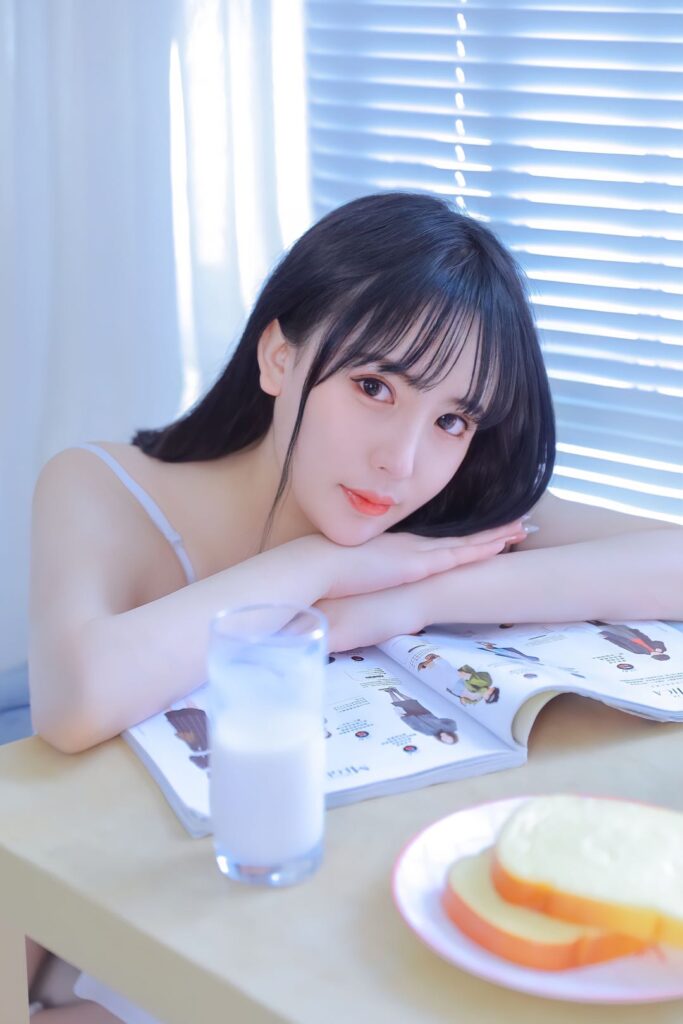 南京新人雪白筷子腿相关配图