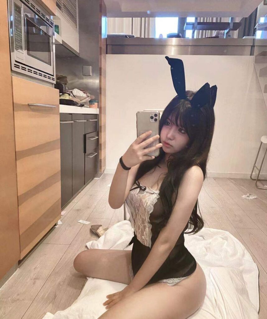 深圳外围性感兔女郎相关配图
