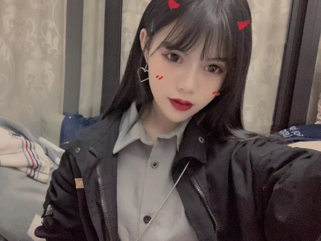 深圳眼镜萌妹