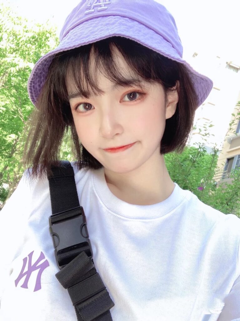 南京外围湘西苗族姑娘相关配图