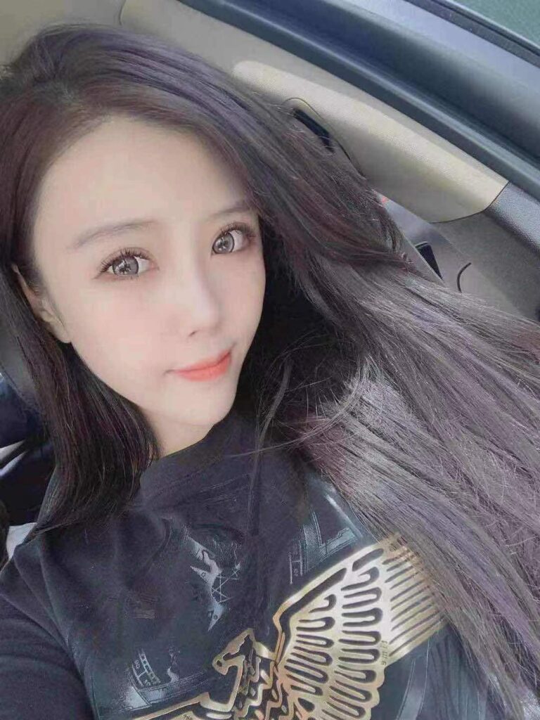 济南外围童颜巨乳相关配图