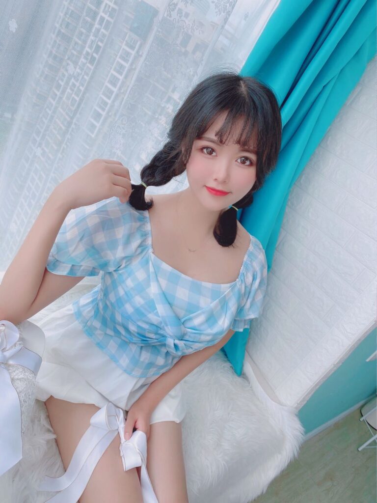 南昌外围03年童颜巨乳相关配图