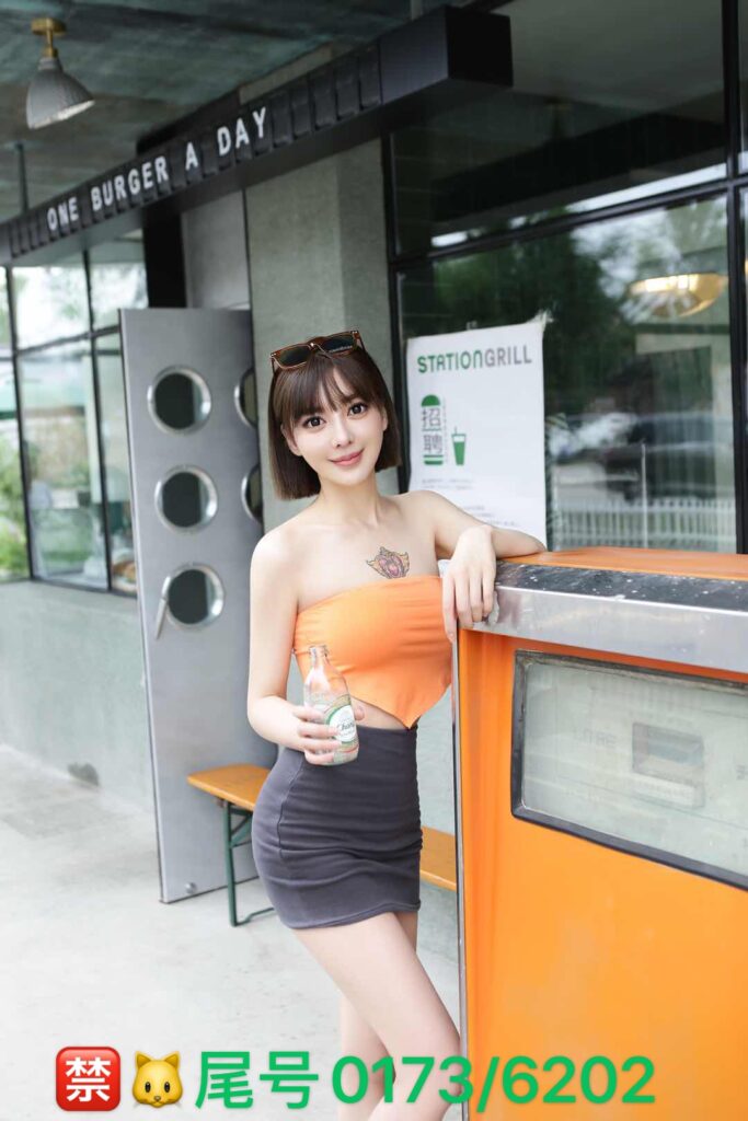 北京外围乖巧甜美兼职模特相关配图