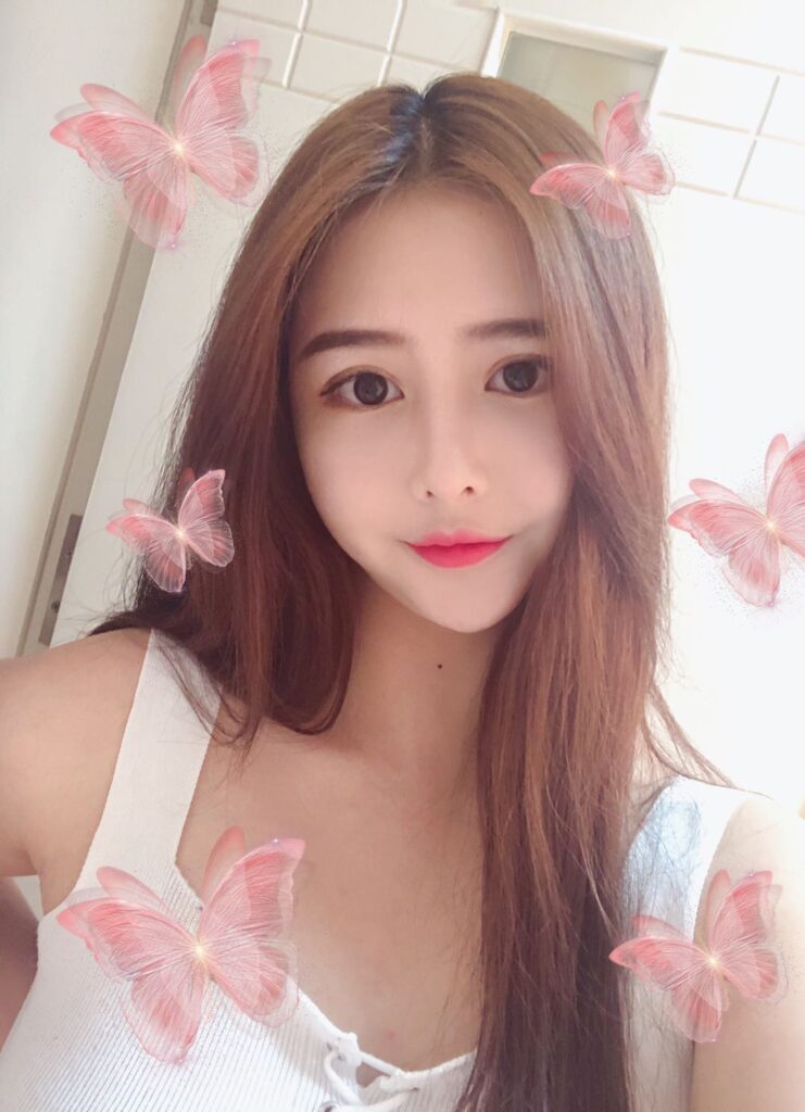 成都00后童颜巨乳相关配图