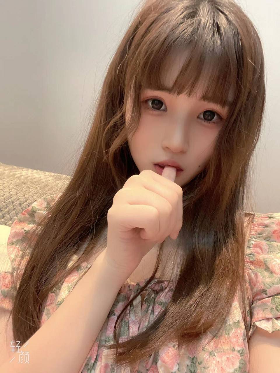 杭州外围03学妹天然纯净皮肤好