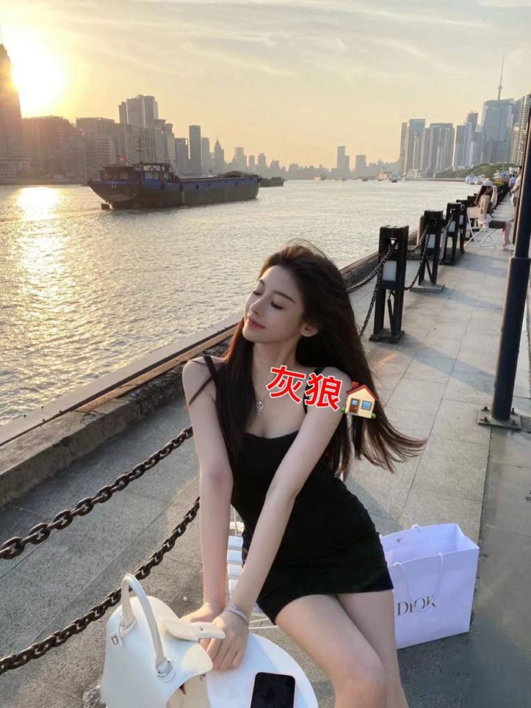 郑州外围音乐学院毕业气质女神相关配图
