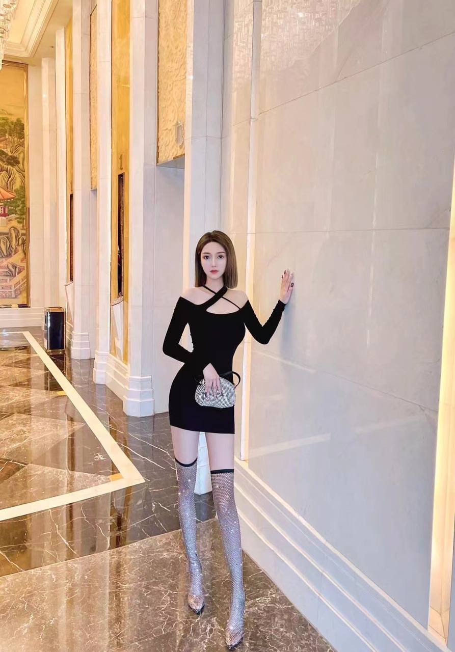 武汉外围洋气可爱舞蹈学院妹子