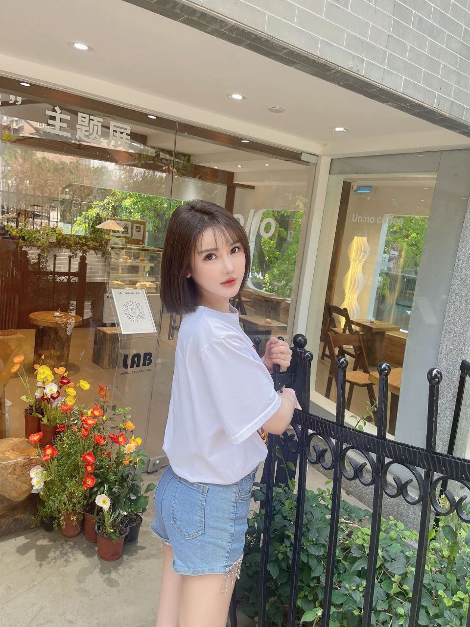广州外围02乖乖女性格温柔