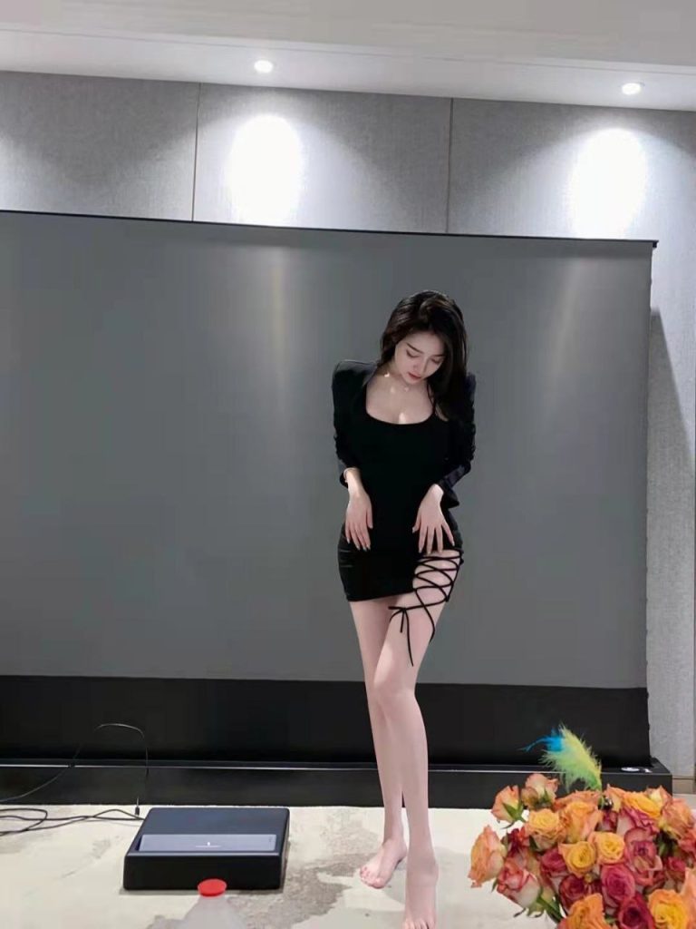 天津外围 00年温婉才女相关配图