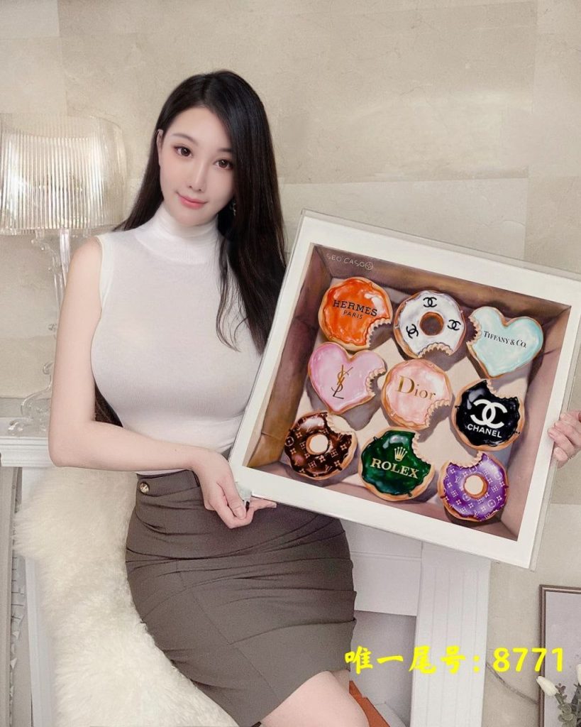 广州外围小卡戴珊&维密御用模特相关配图
