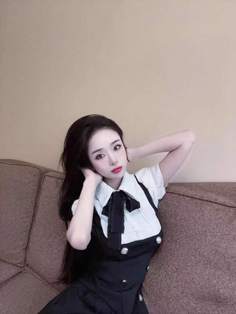 苏州外围 日系奶音乖巧00后相关配图