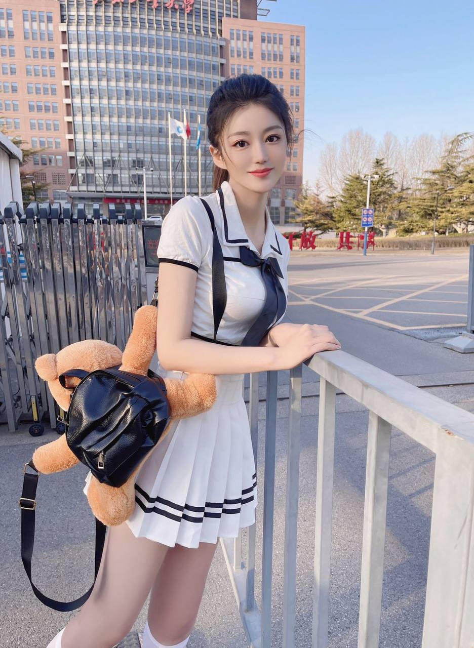 南昌外围 文艺范十足🌟服装表演系再读