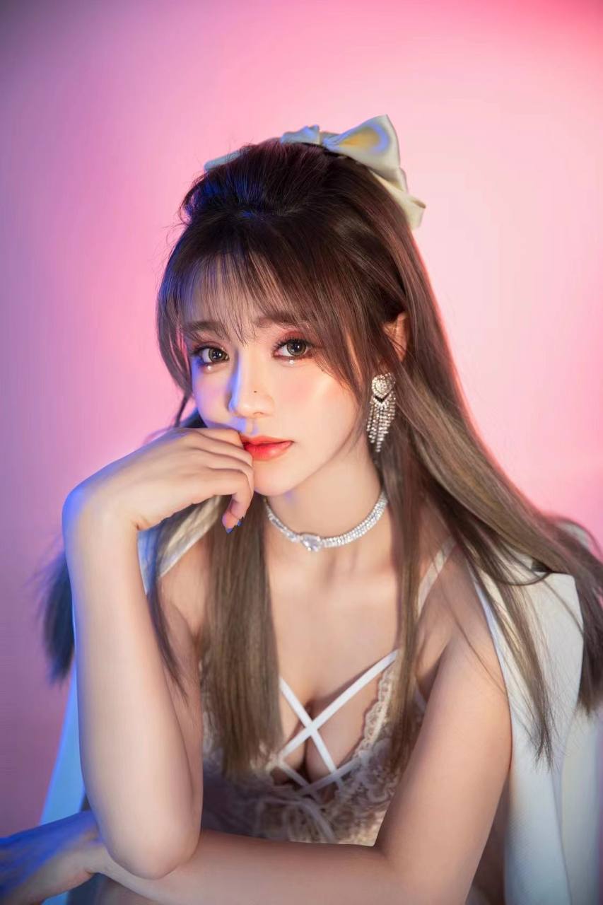 大连外围 170🐻D体重50kg年龄22🎈🎈🎈长相甜美