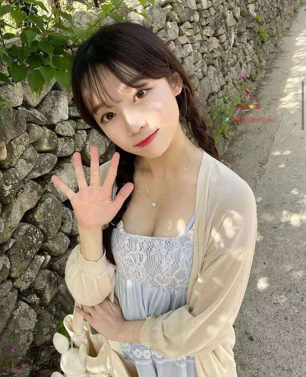 太原外围 漫画腿A4腰  性格温婉可爱