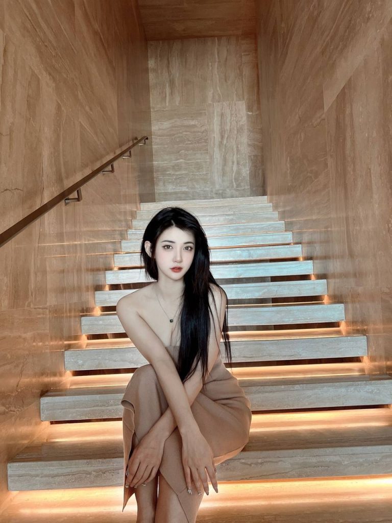 深圳外围 身材高挑 细腰翘臀 💎气质超棒相关配图