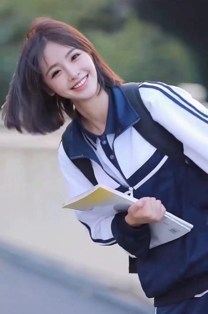 上海外围 纯欲天花板 02年学妹相关配图
