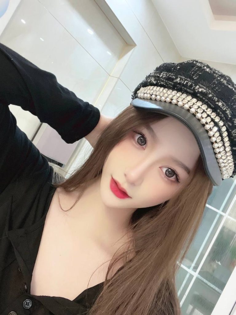 青岛外围 声音超甜美皮肤雪白  首开软萌小妹相关配图