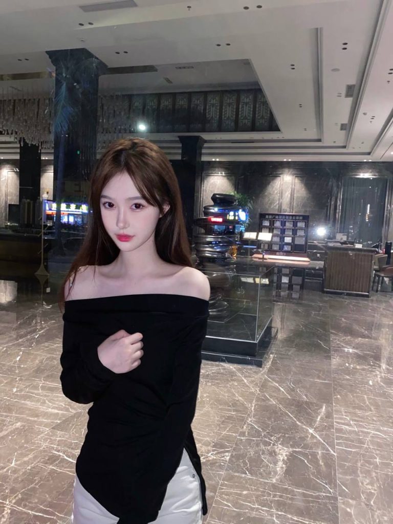青岛外围 声音超甜美皮肤雪白  首开软萌小妹相关配图