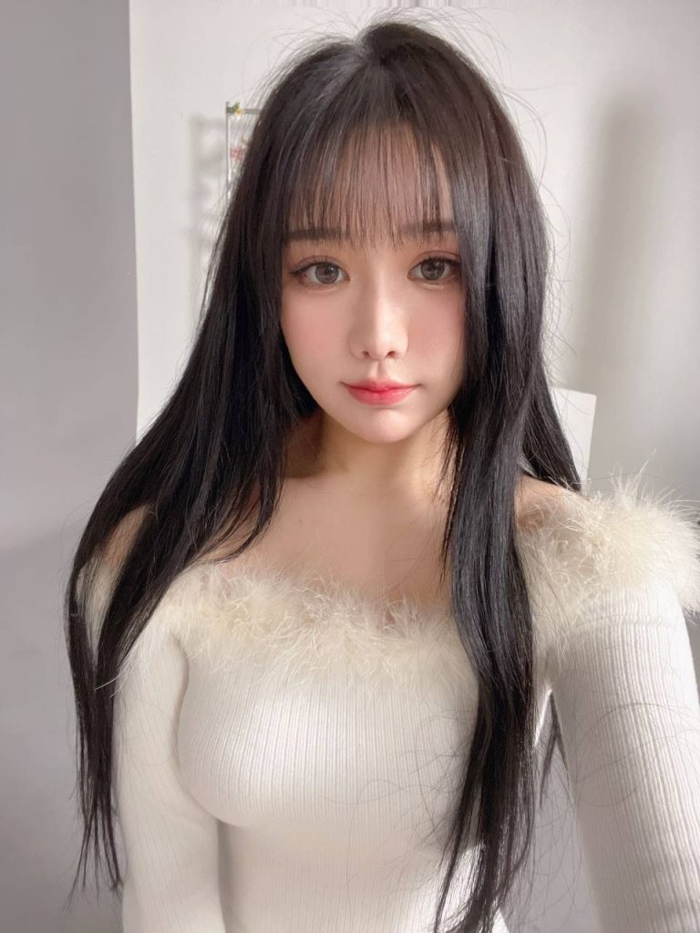 天津外围 极品小纯 温柔如水✔筷子腿✔小蛮腰   相关配图