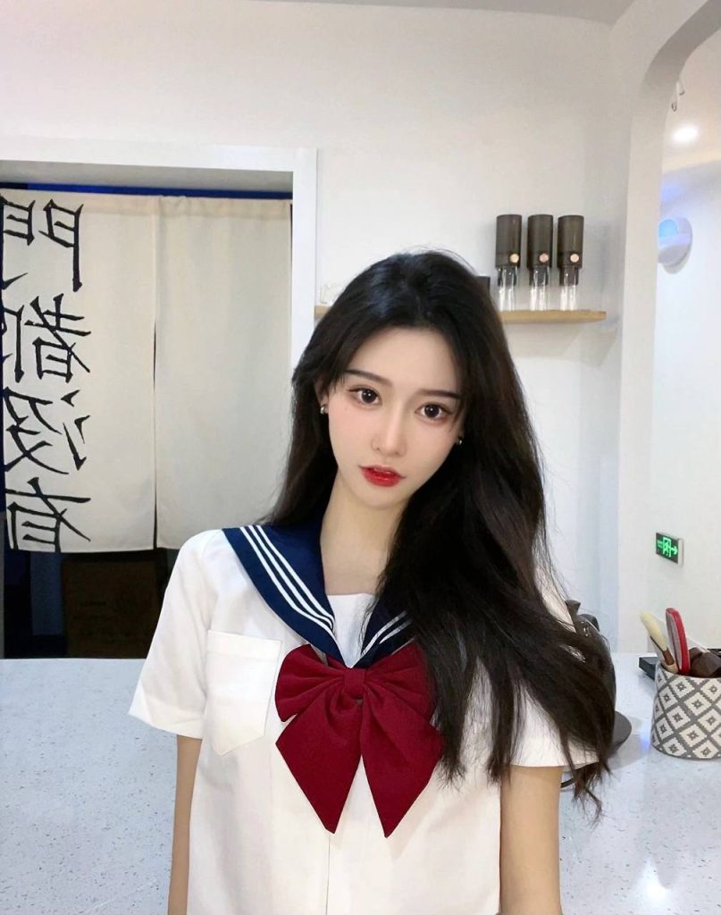 南京外围 白小纯！刚刚下水，外纯内sao相关配图