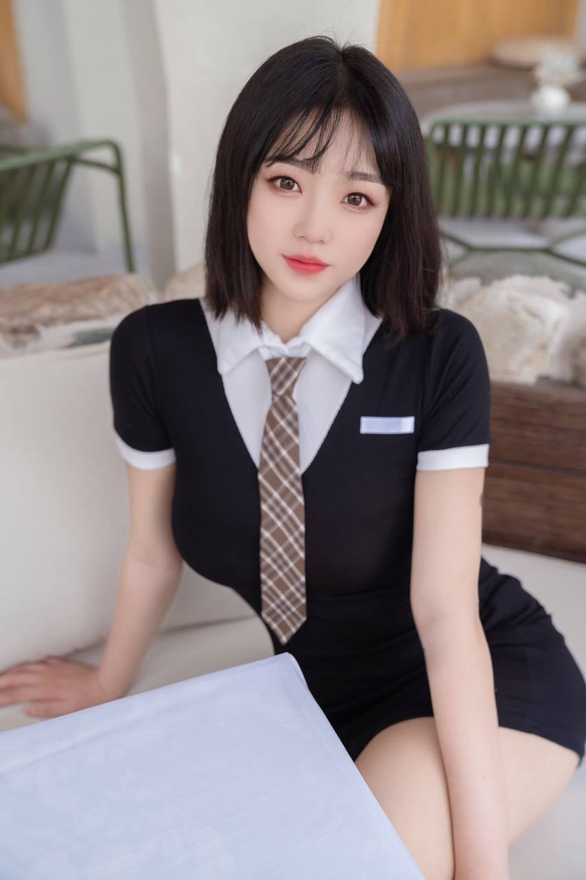 南京外围  清纯网红在校学生