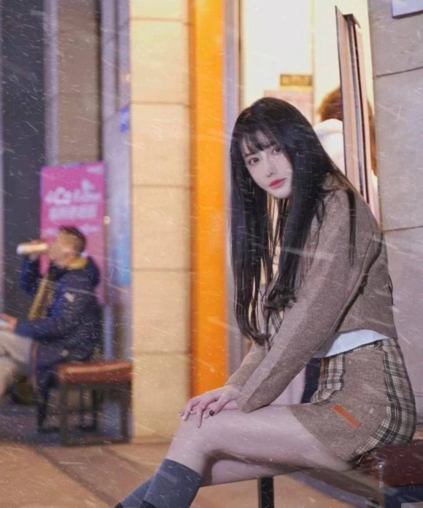 广州外围 168cm/ D 🐻甜美 特别瘦 可盐可甜相关配图