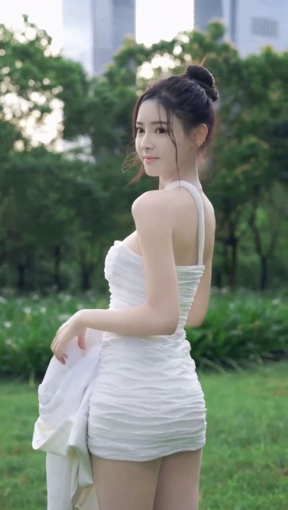 上海外围🦋台灣女生 全身雪白，精致五官相关配图