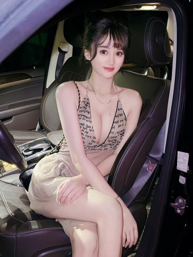 苏州外围 极品白虎前凸后翘
