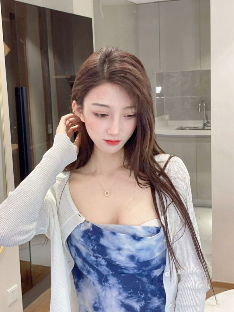 深圳外围 🎀𝟬𝟭年新疆妹妹相关配图
