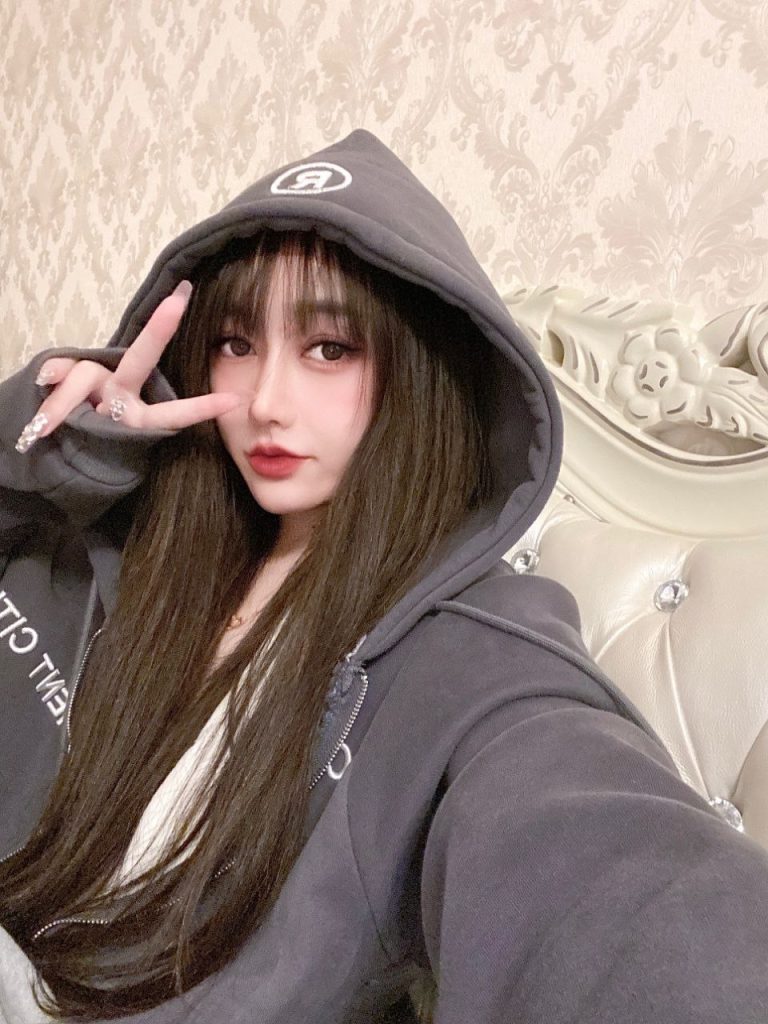 长沙外围筷子腿小蛮腰可纯可欲😙相关配图