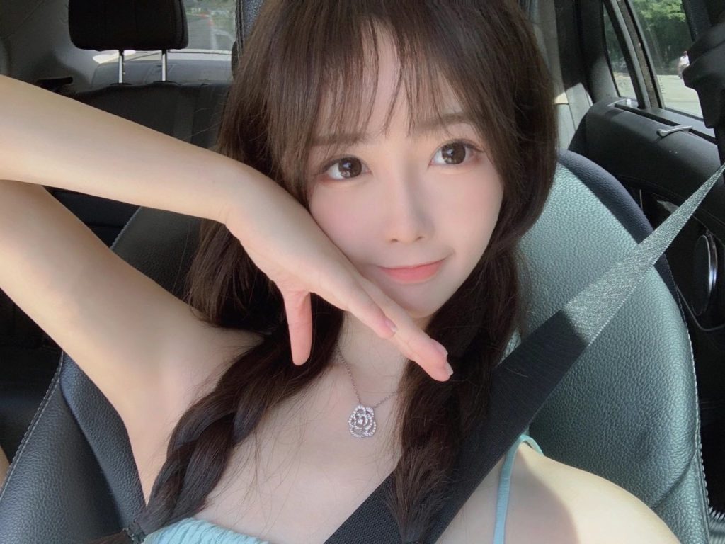 上海外围 清纯唯美少女 01在读相关配图