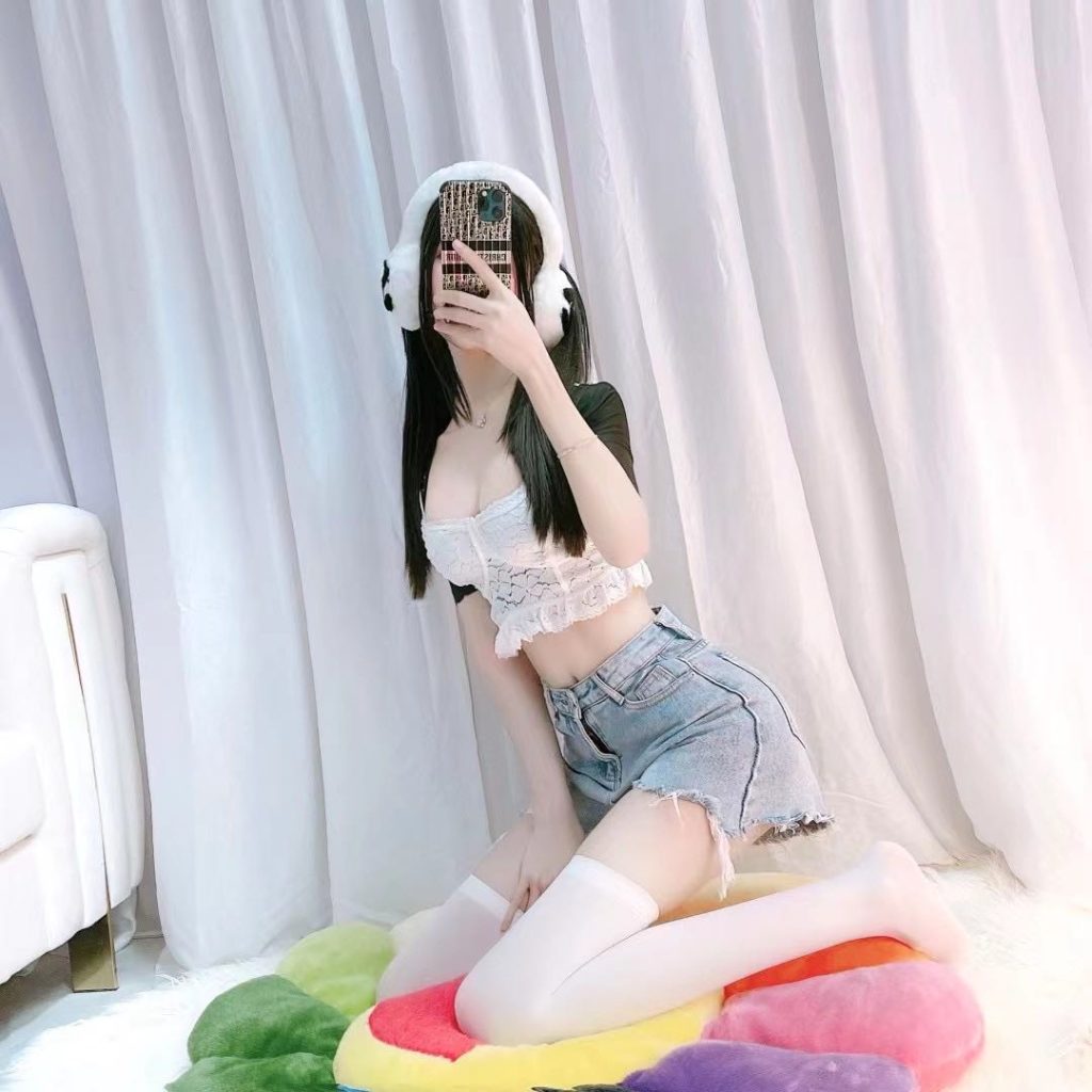 上海外围 清纯唯美少女 01在读相关配图
