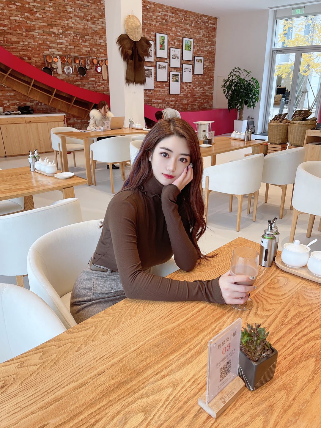 北京外围 皮肤雪白❤️气质绝佳❤️服务一流