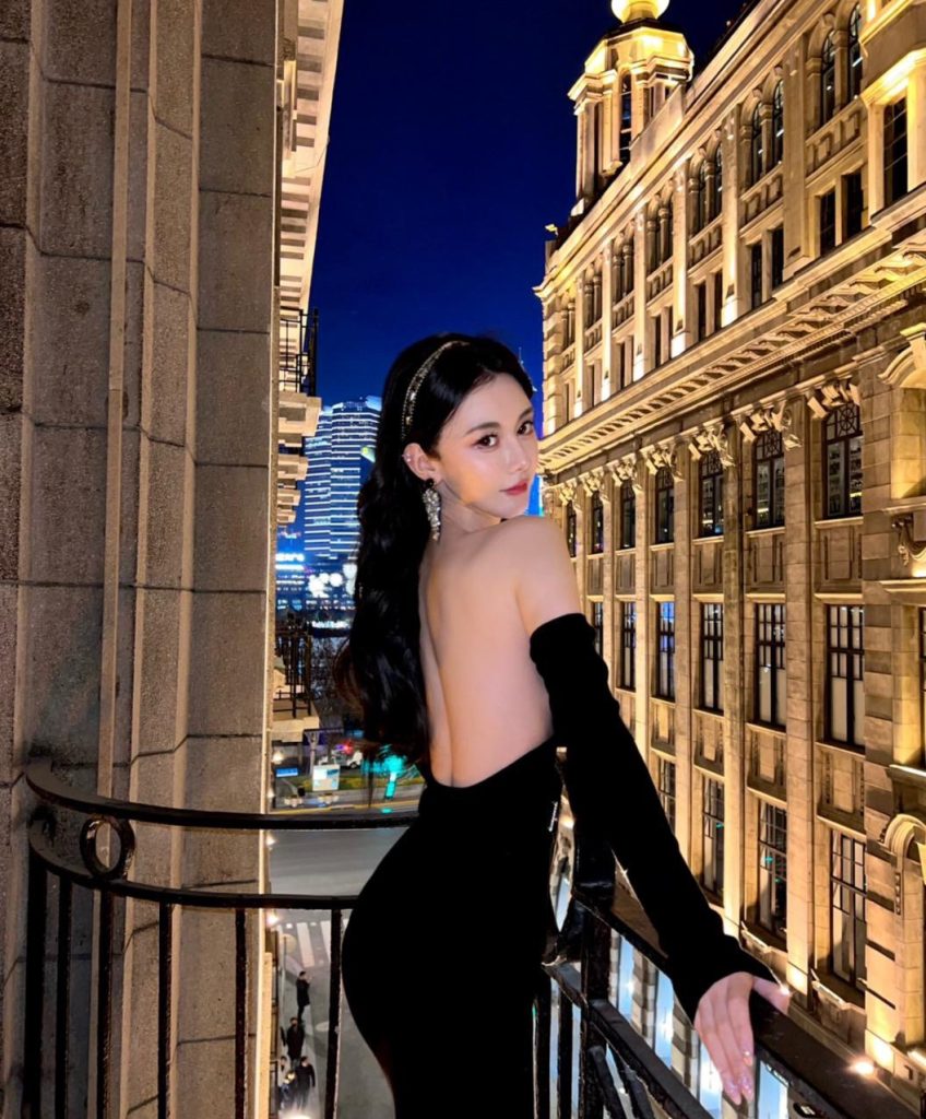 上海外围 高级气质女相关配图