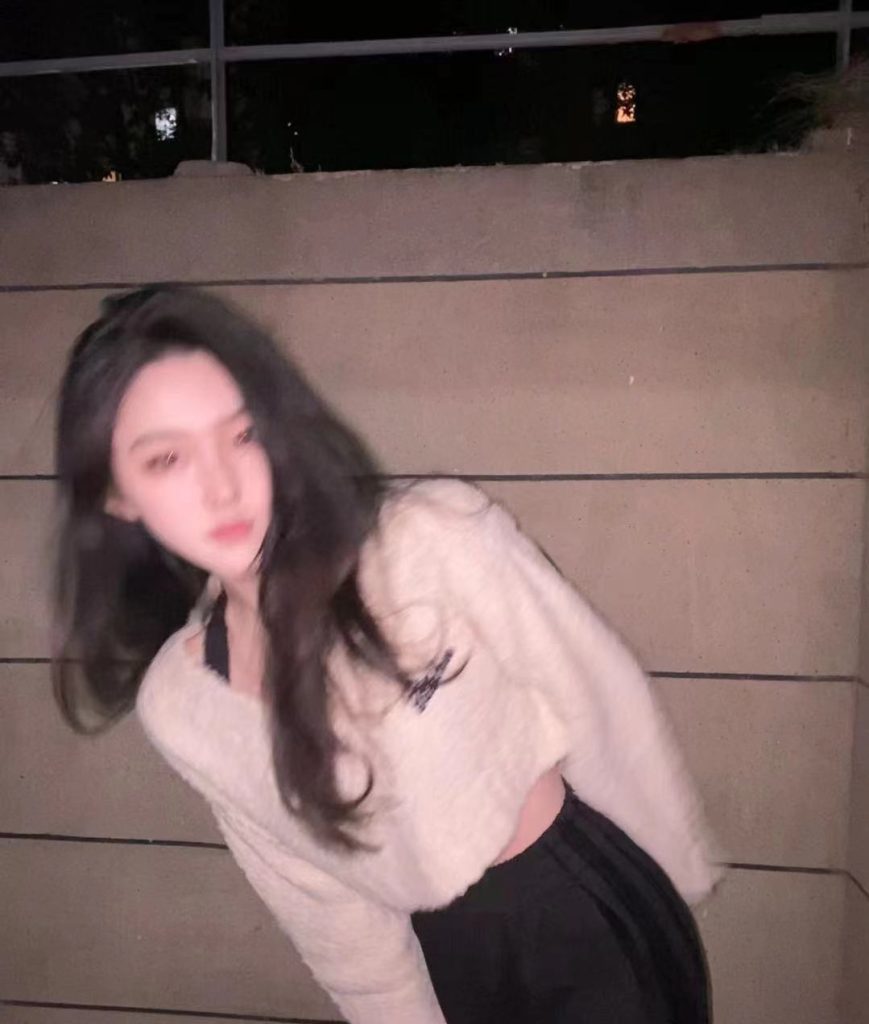 伦敦外围ins小网红相关配图