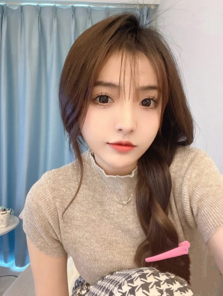 广州外围声音甜美，萌娃口音相关配图