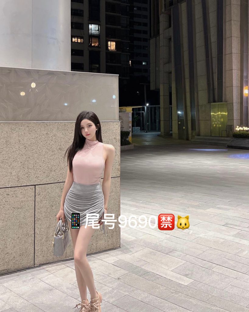 上海外围短期兼职网红白小纯相关配图