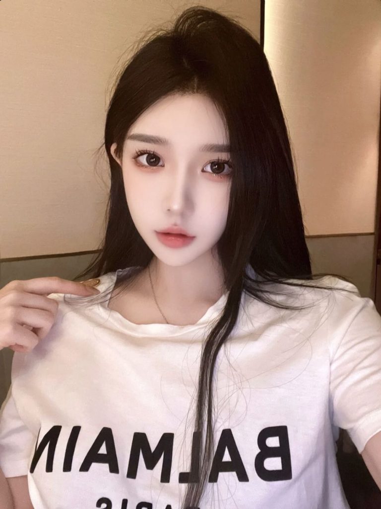 广州外围网红主播甜美女友相关配图