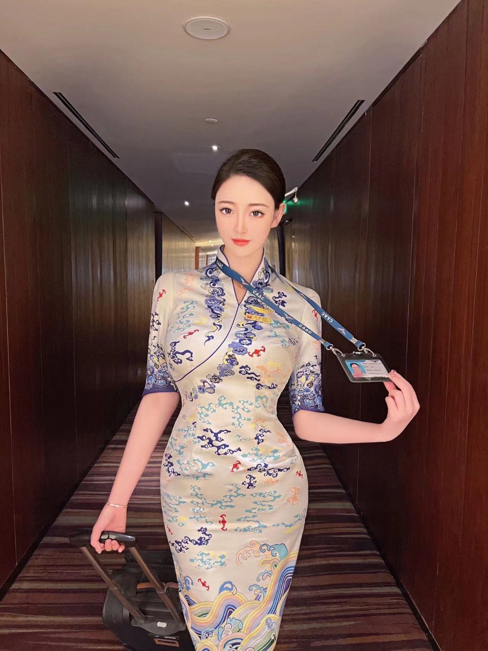 上海高端外围在飞空姐