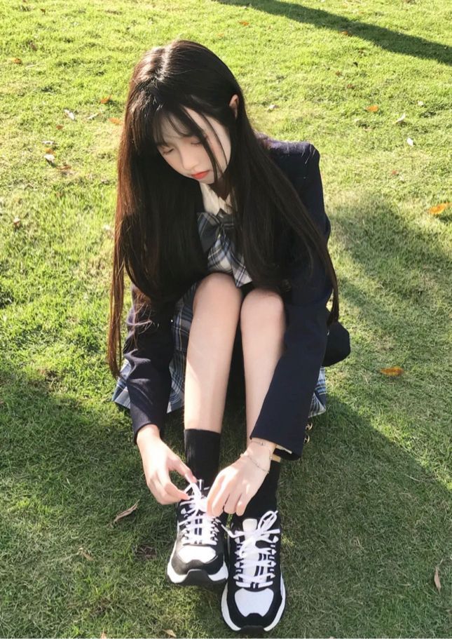 大连外围纯天然jk小萝莉