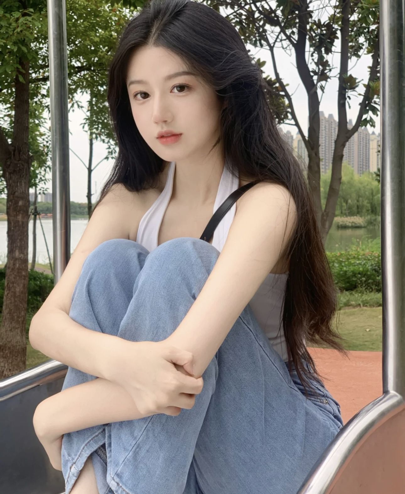 上海外围 艺名:彤彤 A4腰 蜜汁多多